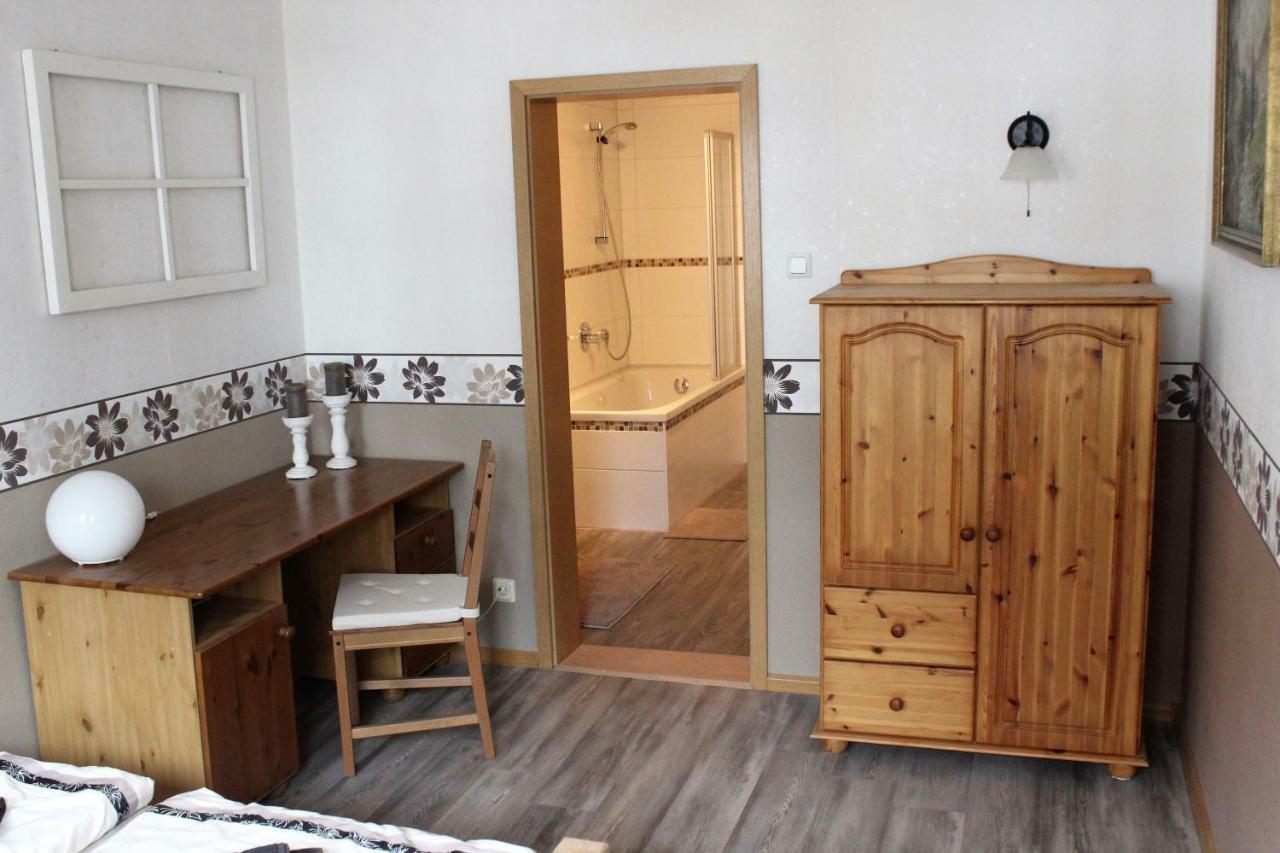 Ferienwohnung Schwarz Benshausen Kültér fotó